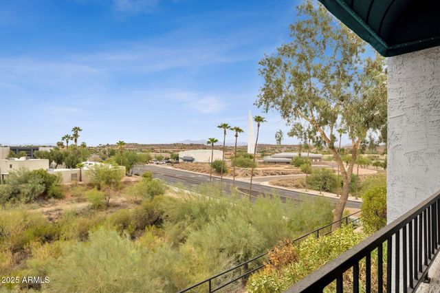 16826 E LAMPLIGHTER Way 7, Fountain Hills, AZ 85268