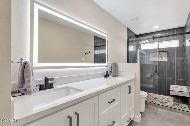 16826 E LAMPLIGHTER Way 7, Fountain Hills, AZ 85268