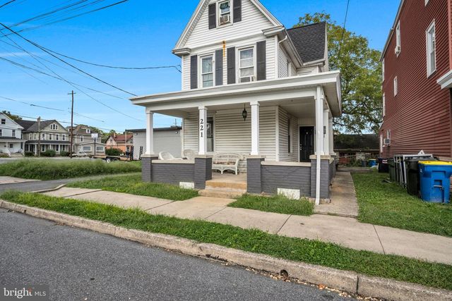 221 7TH ST, New Cumberland, PA 17070