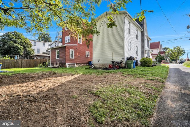 221 7TH ST, New Cumberland, PA 17070