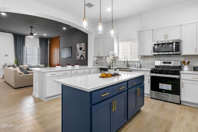 180 Dawson Street, Santa Teresa, NM 88008