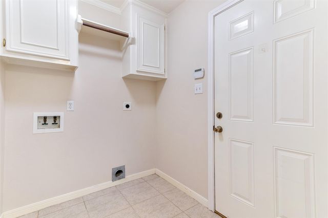 105 Hummingbird Court, Richwood, TX 77566