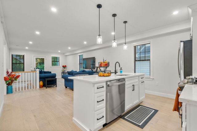 34 Perthshire Road 34, Boston, MA 02135