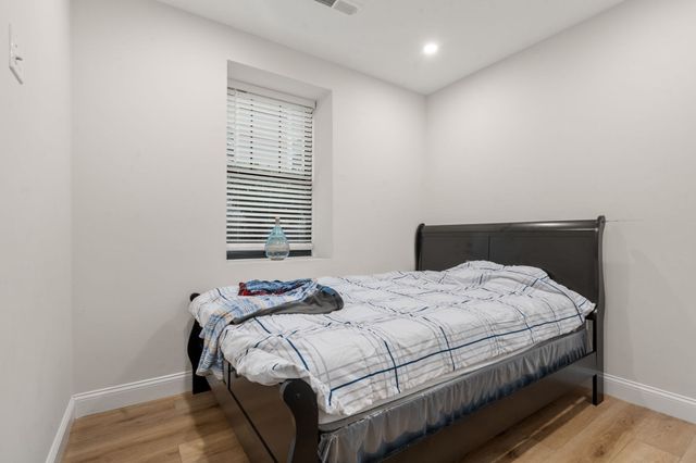 34 Perthshire Road 34, Boston, MA 02135