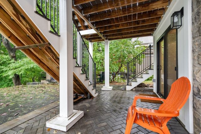 34 Perthshire Road 34, Boston, MA 02135