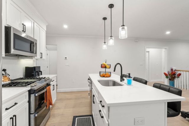 34 Perthshire Road 34, Boston, MA 02135