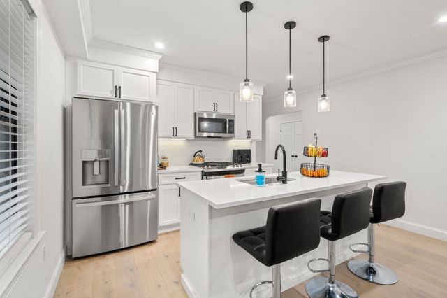 34 Perthshire Road 34, Boston, MA 02135