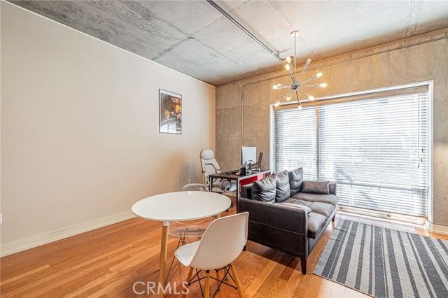 645 W 9th 301, Los Angeles, CA 90015