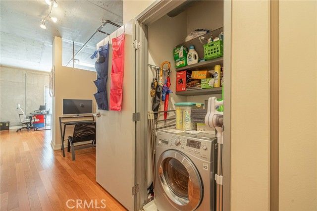 645 W 9th 301, Los Angeles, CA 90015