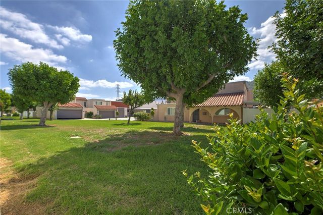 13050 Thoroughbred Way, Whittier, CA 90601