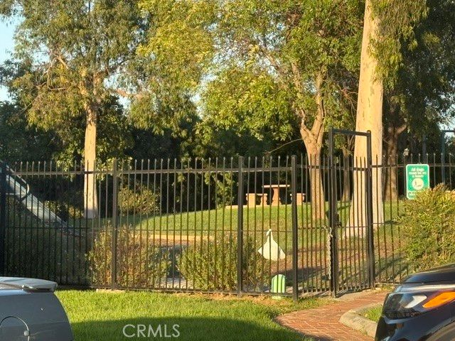 13050 Thoroughbred Way, Whittier, CA 90601