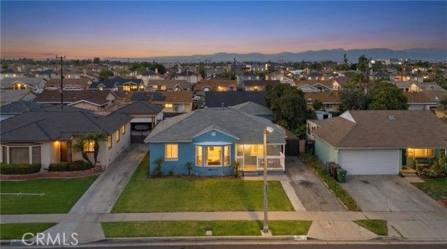 1701 W 136th, Compton, CA 90222