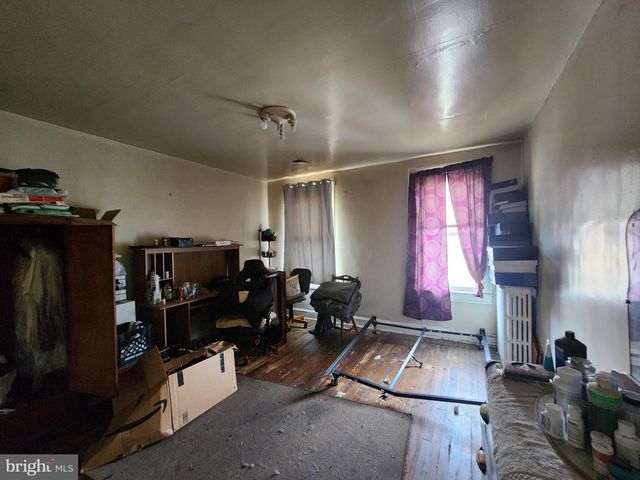 2019 CECIL AVE, Baltimore, MD 21218