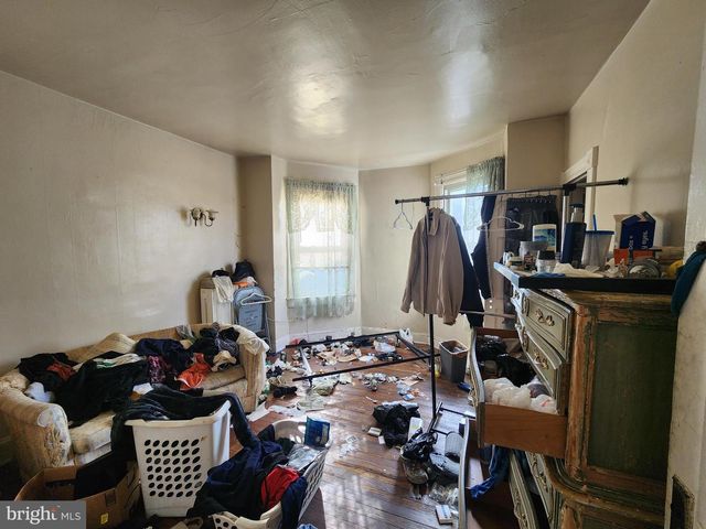 2019 CECIL AVE, Baltimore, MD 21218