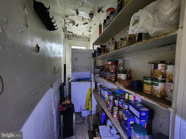 2019 CECIL AVE, Baltimore, MD 21218