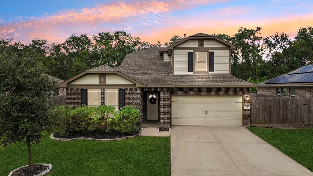 2351 La Salle Woods, Conroe, TX 77304