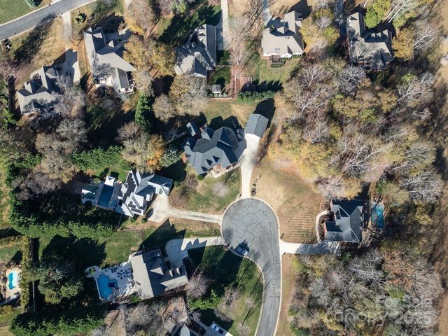 3048 Patrick Place Circle 10, Clover, SC 29710