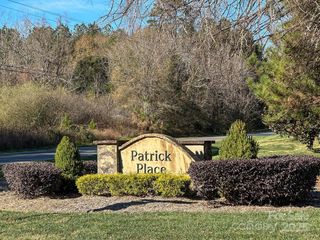 3048 Patrick Place Circle 10, Clover, SC 29710