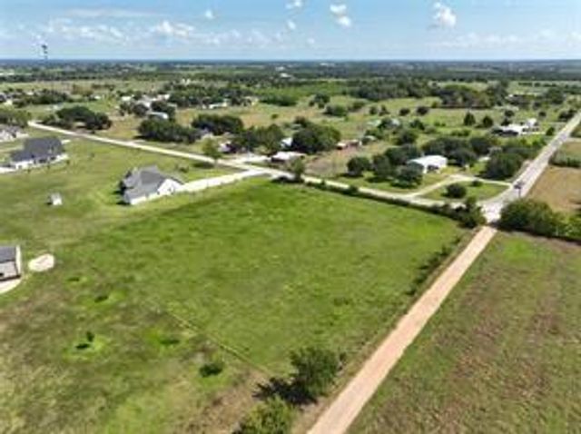3888 Wonder Hill Road, Chappell Hill, TX 77426