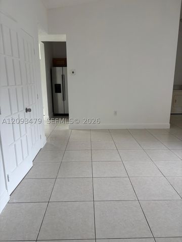 815 NE 213th Ter 815-04, Miami, FL 33179