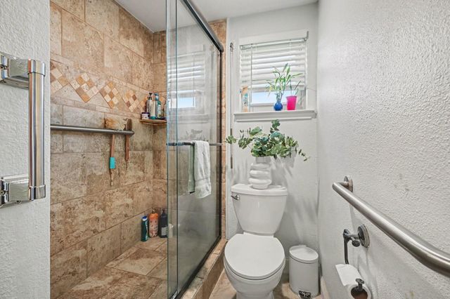 7312 Seawall Boulevard 103, Galveston, TX 77551