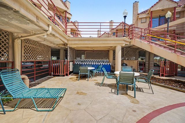 7312 Seawall Boulevard 103, Galveston, TX 77551