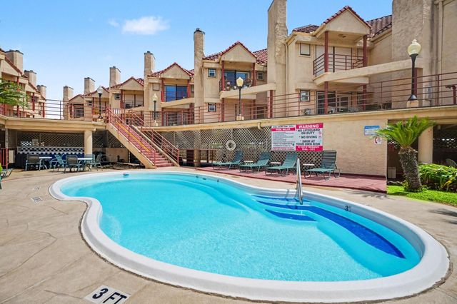 7312 Seawall Boulevard 103, Galveston, TX 77551