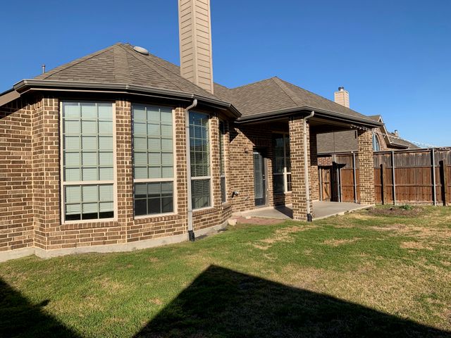 1017 Somerset Circle, Forney, TX 75126