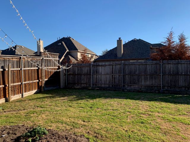 1017 Somerset Circle, Forney, TX 75126