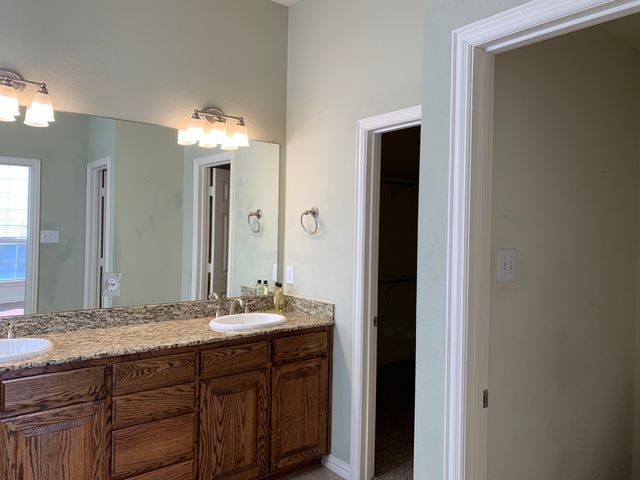 1017 Somerset Circle, Forney, TX 75126