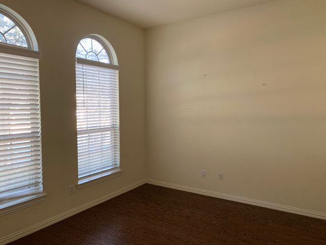 1017 Somerset Circle, Forney, TX 75126