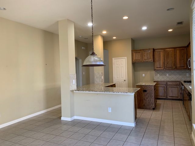 1017 Somerset Circle, Forney, TX 75126