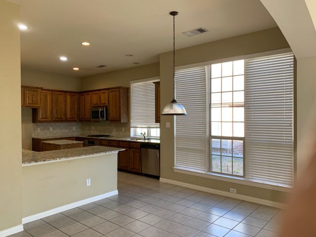 1017 Somerset Circle, Forney, TX 75126