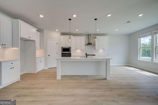 1112 Brinshire Way, Locust Grove, GA 30248