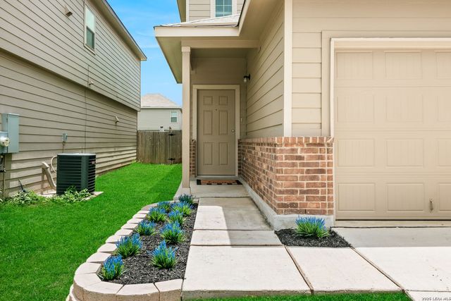 10518 GREEN ROCK DR, San Antonio, TX 78223