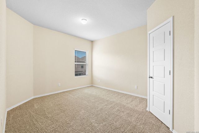 10518 GREEN ROCK DR, San Antonio, TX 78223