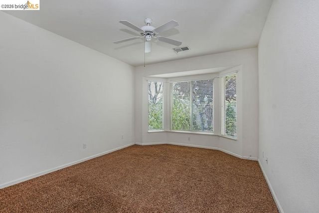 987 Centennial Dr, Brentwood, CA 94513