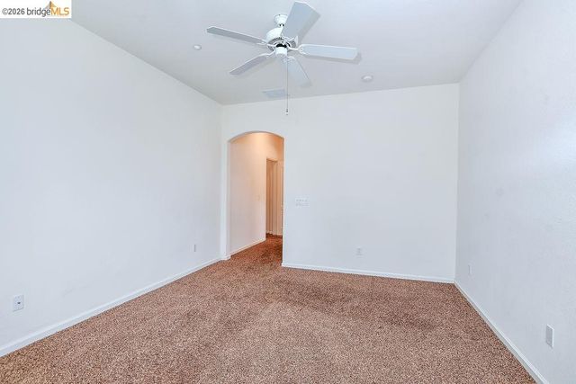 987 Centennial Dr, Brentwood, CA 94513