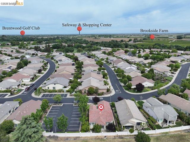 987 Centennial Dr, Brentwood, CA 94513