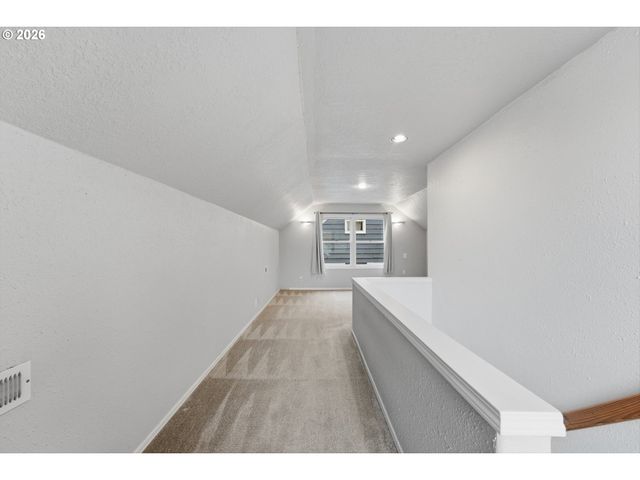 4110 Nw FIR St, Vancouver, WA 98660