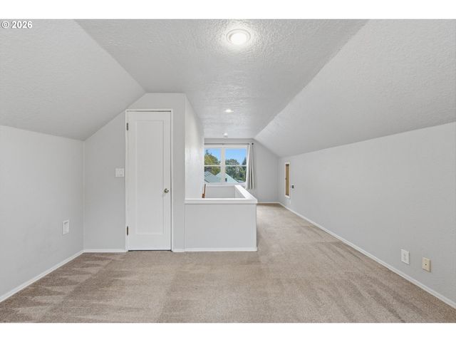 4110 Nw FIR St, Vancouver, WA 98660