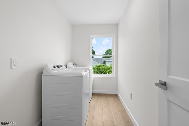 2 Kenneth Ave, Fair Lawn Boro, NJ 07410