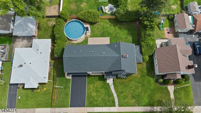 2 Kenneth Ave, Fair Lawn Boro, NJ 07410