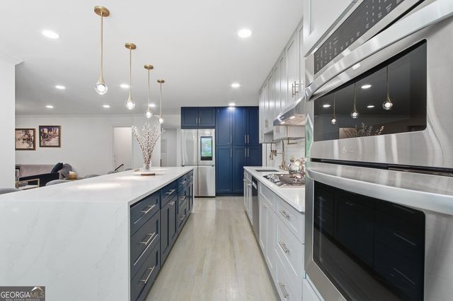 460 Riverside Parkway, Sandy Springs, GA 30328