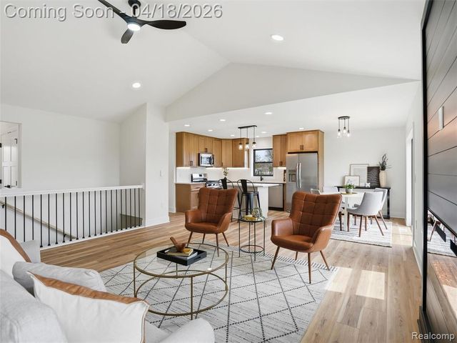 16250 Guest Court, Roseville, MI 48066