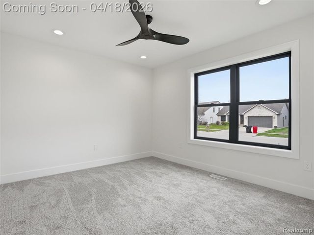 16250 Guest Court, Roseville, MI 48066