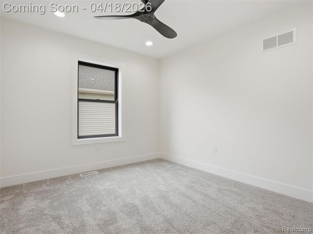 16250 Guest Court, Roseville, MI 48066