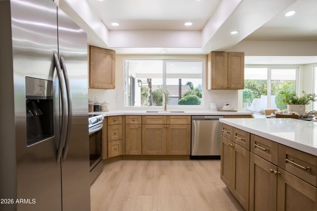 4635 E KINGS Avenue, Phoenix, AZ 85032