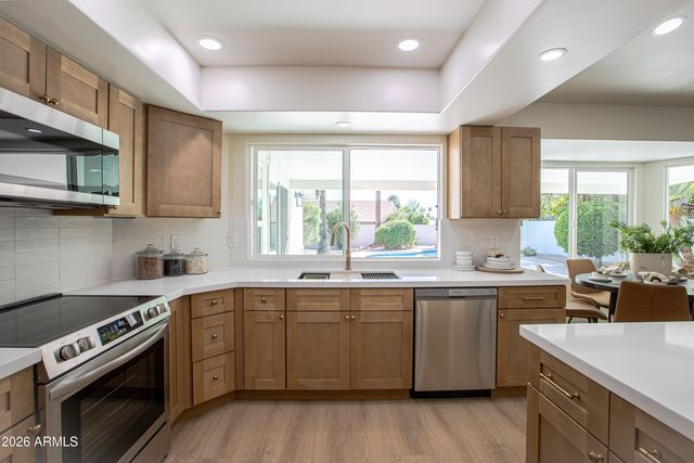 4635 E KINGS Avenue, Phoenix, AZ 85032