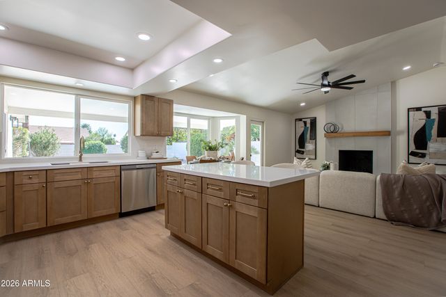 4635 E KINGS Avenue, Phoenix, AZ 85032